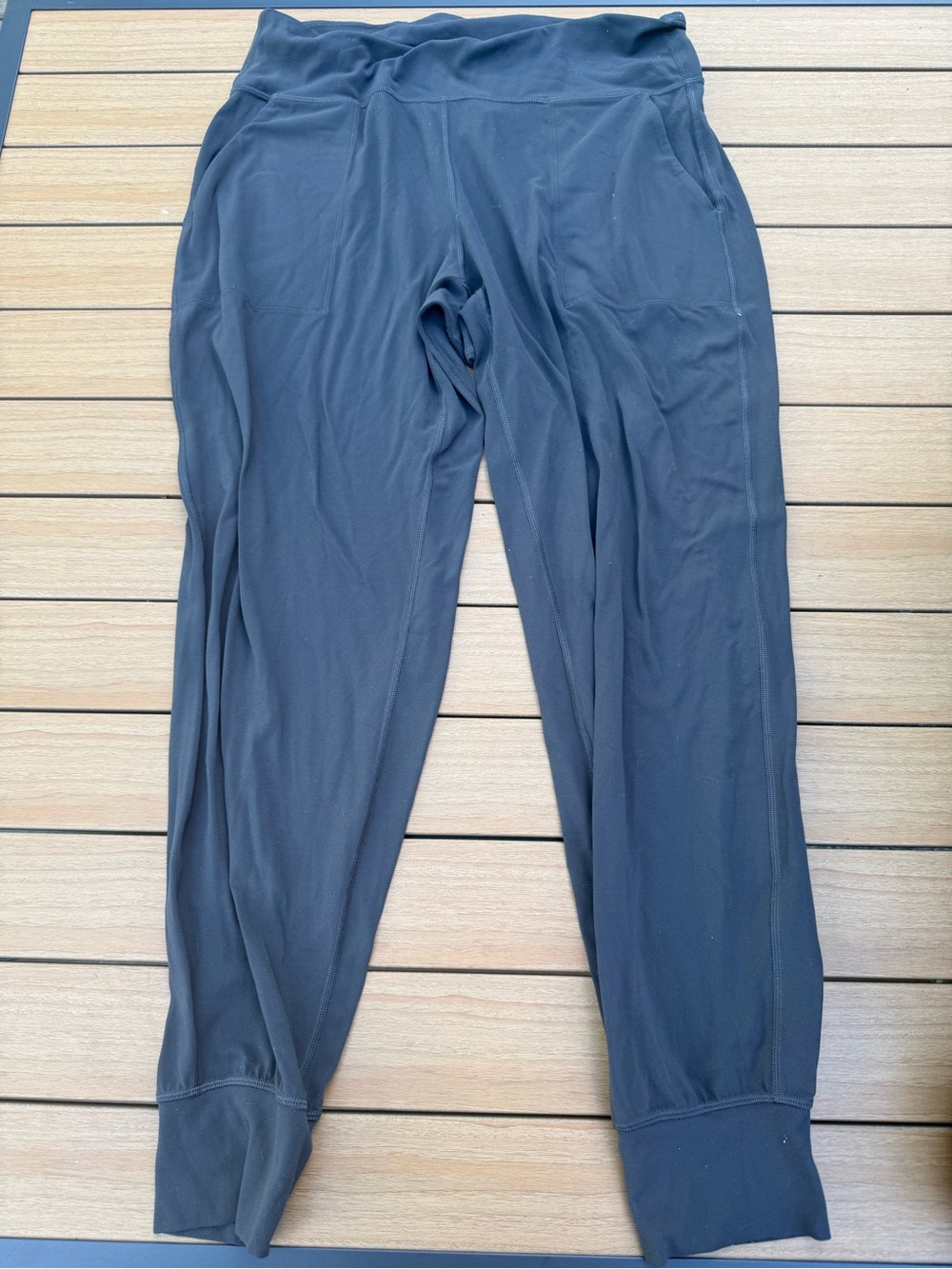 Lululemon Align High-Rise Regular 28” Jogger Pants. Size 12. Black